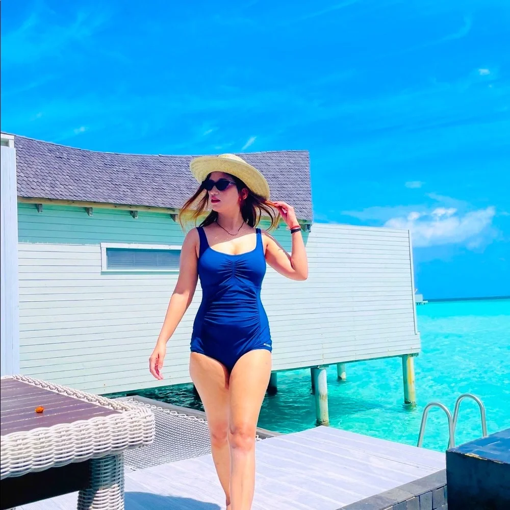 Swimsuit bikni - Picture 1 of 5
